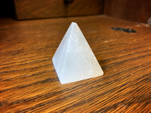 Load image into Gallery viewer, Image shows a close up view of  the pyramid shaped Blue Moon Crystal (selenite crystal).